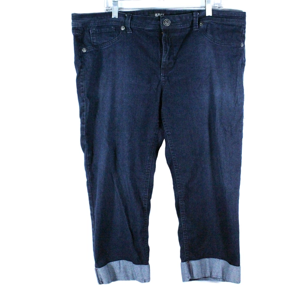 a.n.a. Cropped Blue Jeans Women's Plus Size 20W 5 Pocket Design Cuffed Dark Wash