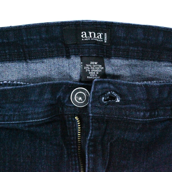 a.n.a. Cropped Blue Jeans Women's Plus Size 20W 5 Pocket Design Cuffed Dark Wash