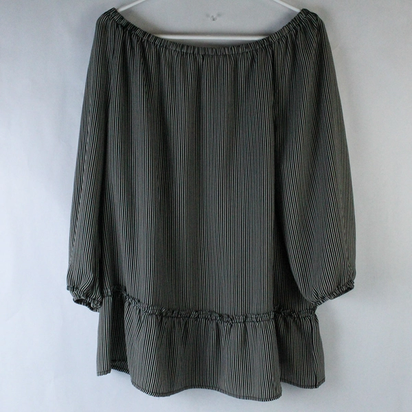 Maurices Shirt Top Blouse Women's XL Black White Short Puff Sleeves