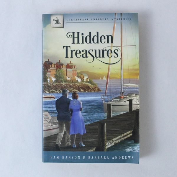 Hidden Treasures by Pam Hanson Pre-Owned Chesapeake Antiques Mysteries
