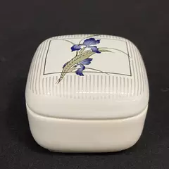 Vintage Otagiri Porcelain Trinket Box Grand Iris 2.25" Square Gold Trim