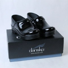 Dansko Professional Patent Leather Black Shoes Women's Size EU35 Slip On