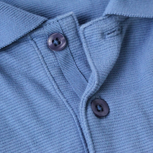 Van Heusen Polo Shirt Men's Size XL Blue Long Sleeves Collared Cotton Blend