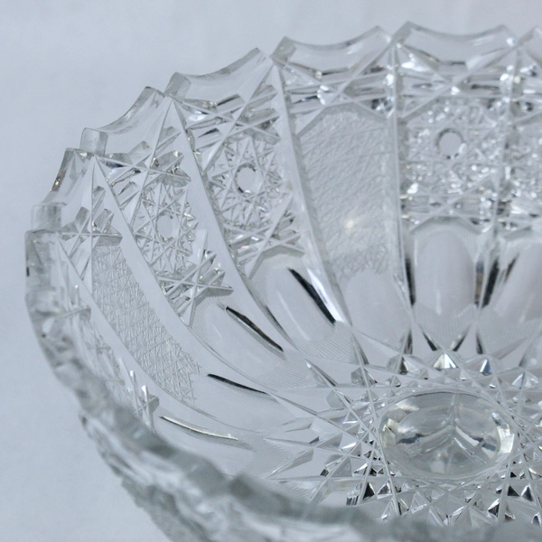 Cut Crystal Decorative Candy Bowl Dish Diamond Star Pattern 5.75" Tall
