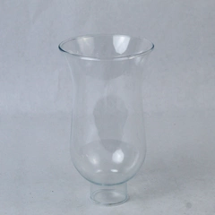Unbranded Hurricane Lamp Replacement Clear Glass Globe 6.75 In Tall Home Decor