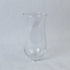 Unbranded Hurricane Lamp Replacement Clear Glass Globe 7.5 Inches Tall Decor