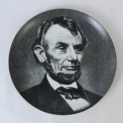 Vintage 1976 World Wide Art Studios Commemorative Abraham Lincoln Plate 