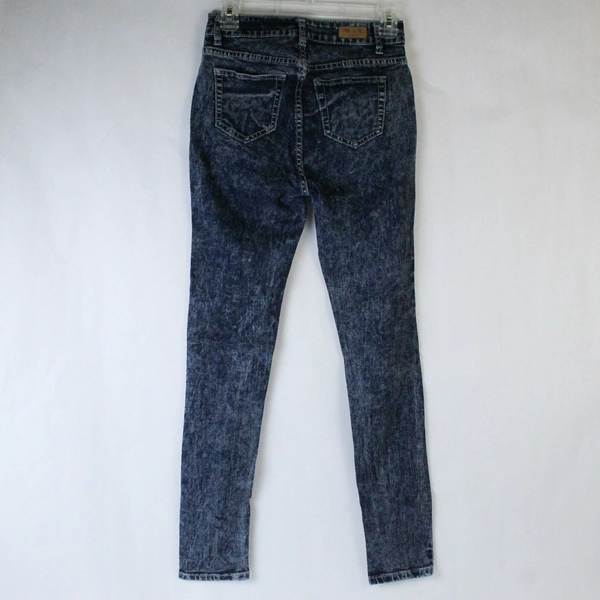 M & R High Waist Acid Wash Skinny Jeans Women's Size 3/4 Dark Blue Denim