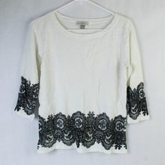Roz & Ali Pullover Knit Top Women's Size M Off White Faux Lace Trim Rayon Blend