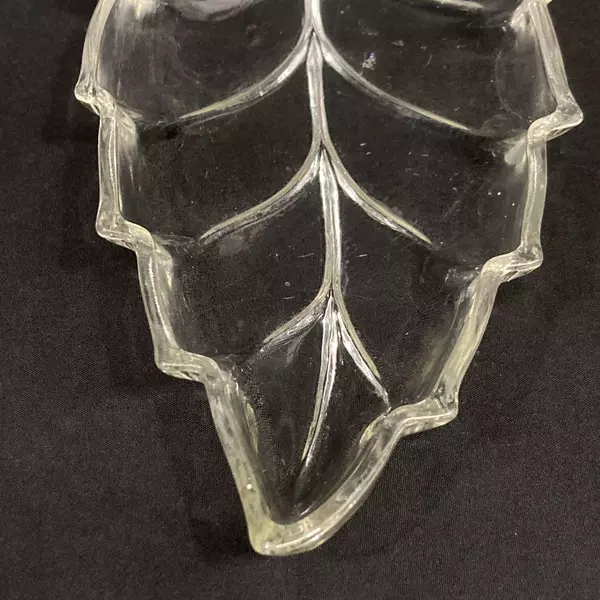 Vintage Clear Glass Leaf Shaped Candy Nut Bonbon Dish