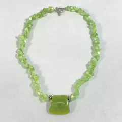 Jade Bead Necklace With Bead Pendant 19 Inch