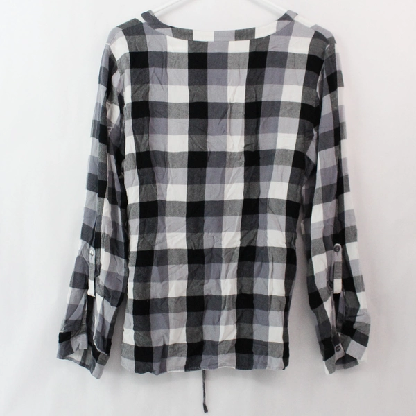 Modcloth Women's XL Black & White Plaid V Neck Button Down Blouse 100% Rayon