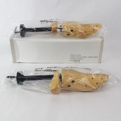 Two-way Wooden Adjustable Shoe Stretchers with Instructions New In Box 