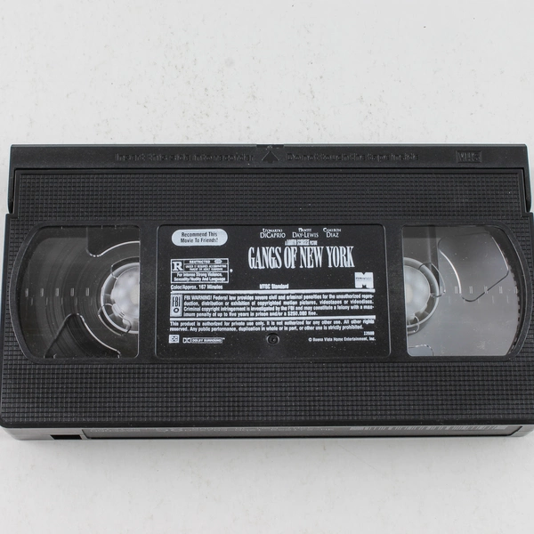 Gangs of New York VHS 2003 Leonardo DiCaprio Daniel Day-Lewis Cameron Diaz