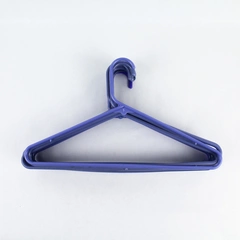 Lot of 10 Shades of Purple Plastic Tubular Clothing Hangers Standard Size 16.75"