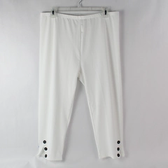 Women's Elastic White Lightweight Capri Pants with Button Detailing Size XXL