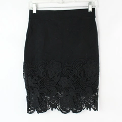 Haute Monde Black Elastic Waist Crochet Floral Accent Skirt Women's Size Small