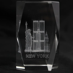 New York City Twin Towers Laser Cut Etched Crystal Glass Cube 9-11 Souvenir 