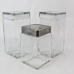 Lot of 3 Clear Glass Square Rectangular Food Storage Containers with Lids