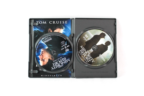 Minority Report DVD with Bonus Features 2002 20th Century Fox Tom Cruise