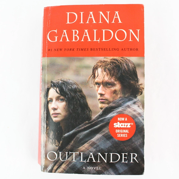 Outlander by Diana Gabaldon Series Book 1 2014 Dell Paperback
