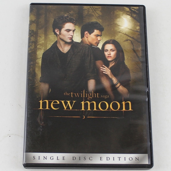 The Twilight Saga New Moon DVD Single Disc Edition Good Pre-Owned
