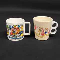 Lot of 2 Vtg Walt Disney Children's Plastic Cups Mickey Minnie Mouse Donald Duck