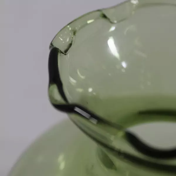 Small Green Glass Vase Ruffled Anchor Hocking Crafts Water Plants Terrarium