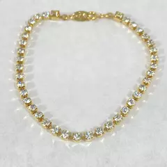 Avon Clear Rhinestone Bracelet 8 Inch