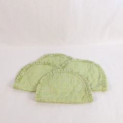 Lot of 4 Reversible Green & White Checkered Cloth Table Placemats Oval