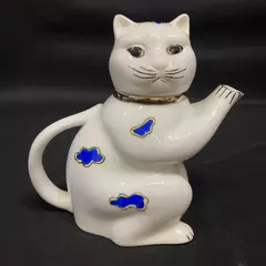 Hand Painted Gold Castle Kitten Cat Teapot White Blue Clouds Gold Trim Japan