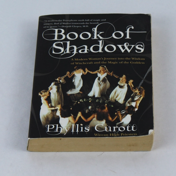 Book of Shadows by Phyllis Curott 1999 Trade Paperback