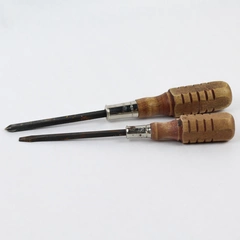 Pair of Vintage Slotted Wood Handle Screwdrivers Phillips And Straight