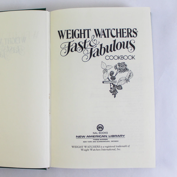 Weight Watchers Fast & Fabulous Cookbook Good Pre-Owned Condition