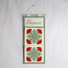 Hawaii Souvenir Wall Hanging 18" Tall Pre-Owned with Discoloration