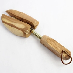 Size M Adjustable Cedar Shoe Tree Stretcher 12.5"