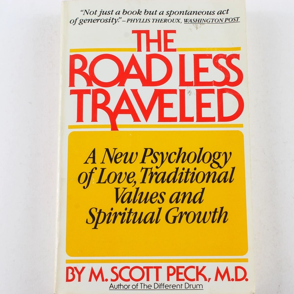 The Road Less Traveled by M. Scott Peck M.D. 1980 Touchstone Paperback Book