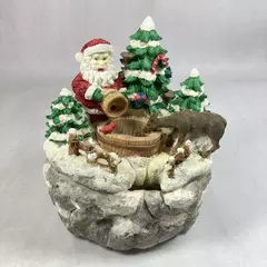 1998 Heritage Mint Santa With Deer Musical Water Fountain