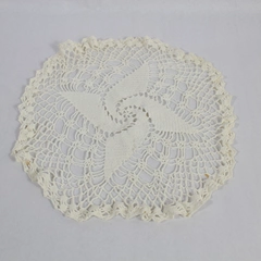 Vintage Crocheted Doily White Pinwheel 15" Scalloped Hem Pre-Owned Stains