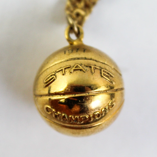 Josten's 1977 Gold Tone OSAA State Basketball Champions Pendant Broken Chain