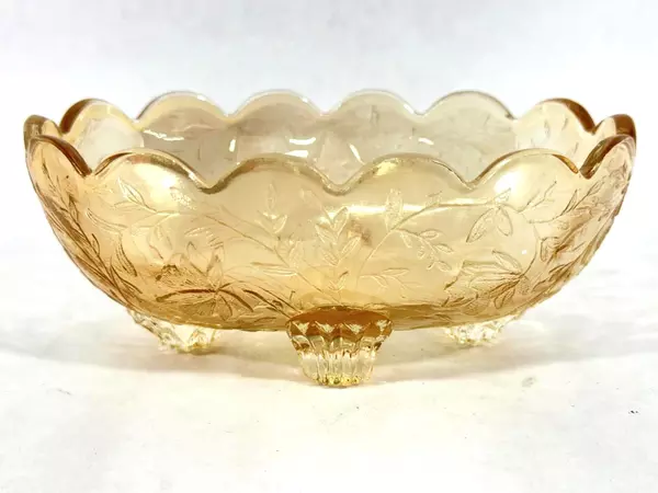 Vintage Jeanette Glass Louisa Florigold Iridescent 4 Toed Candy Dish