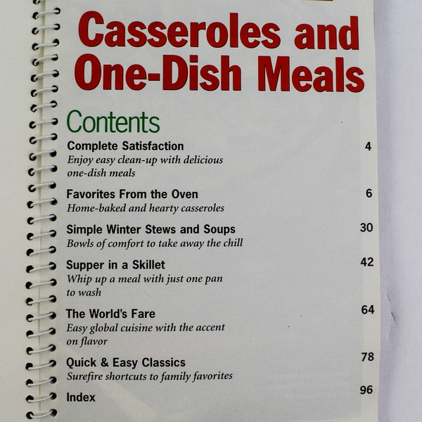 Campbell's Casseroles & One-Dish Meals 2005 Spiral Bound Cookbook Pre-Owned