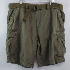 Arizona Jean Co Men's Cargo Shorts 44 Khaki Green with D Ring Belt Pre-owned