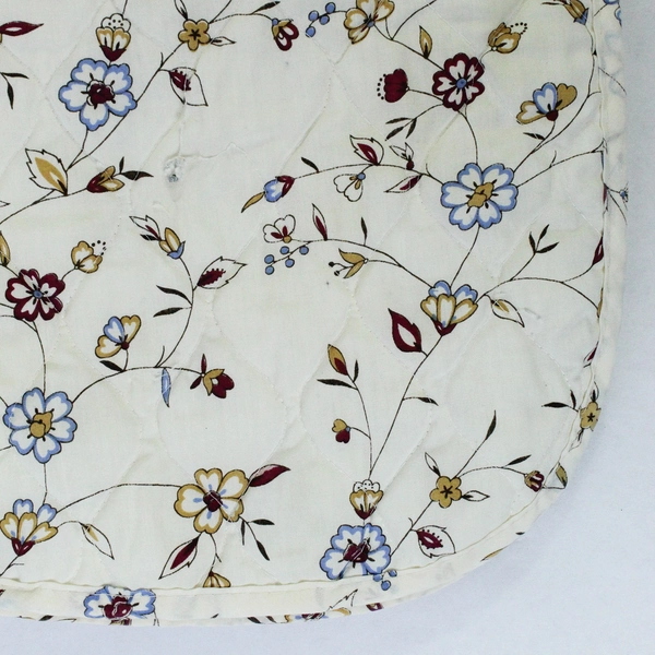 Lot of 6 Vintage Linens Tablecloths Placemats For Fabric Cutters Only Stains