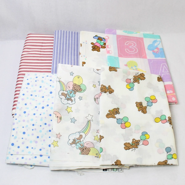 Vintage Mixed Lot of 7 Large Pieces of Fabric DIY For Fabric Cutters Baby