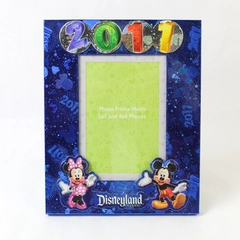 Disneyland 2011 Mickey & Minnie Stand Alone Photo Frame for 5x7 or 4x6 Photos