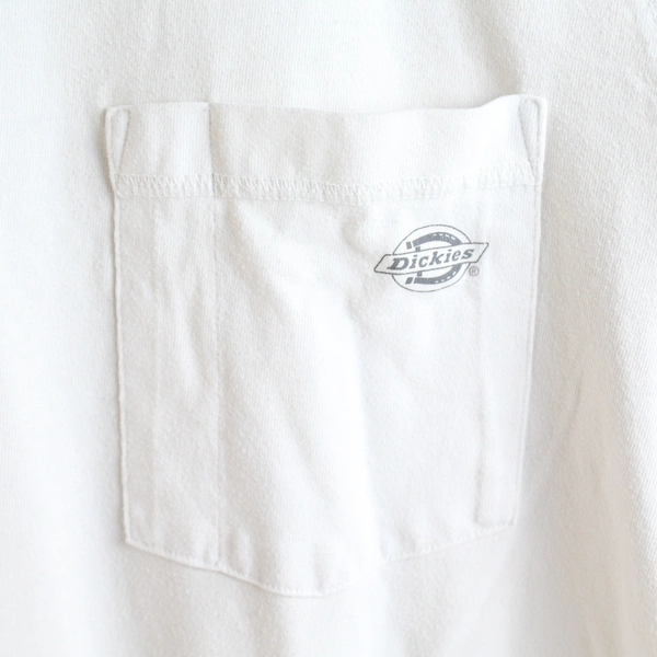 Dickies Women's White Short Sleeve T-Shirt with Chest Pocket Size Medium