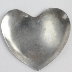Pottery Barn Key Dish Heart Shaped Rustic Metal Trinket Decorative 5"