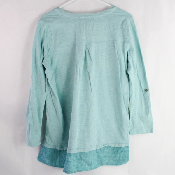 Gloria Vanderbilt Blue 1/4-Button Long-Sleeved Top Women's Medium