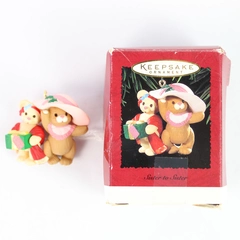 1996 Hallmark Keepsake Ornament Sister to Sister Bears in Hats